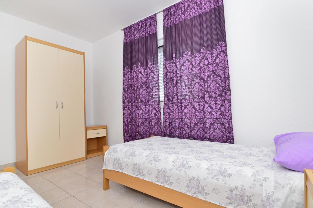 Apartments Martina Vodice Eksteriør billede