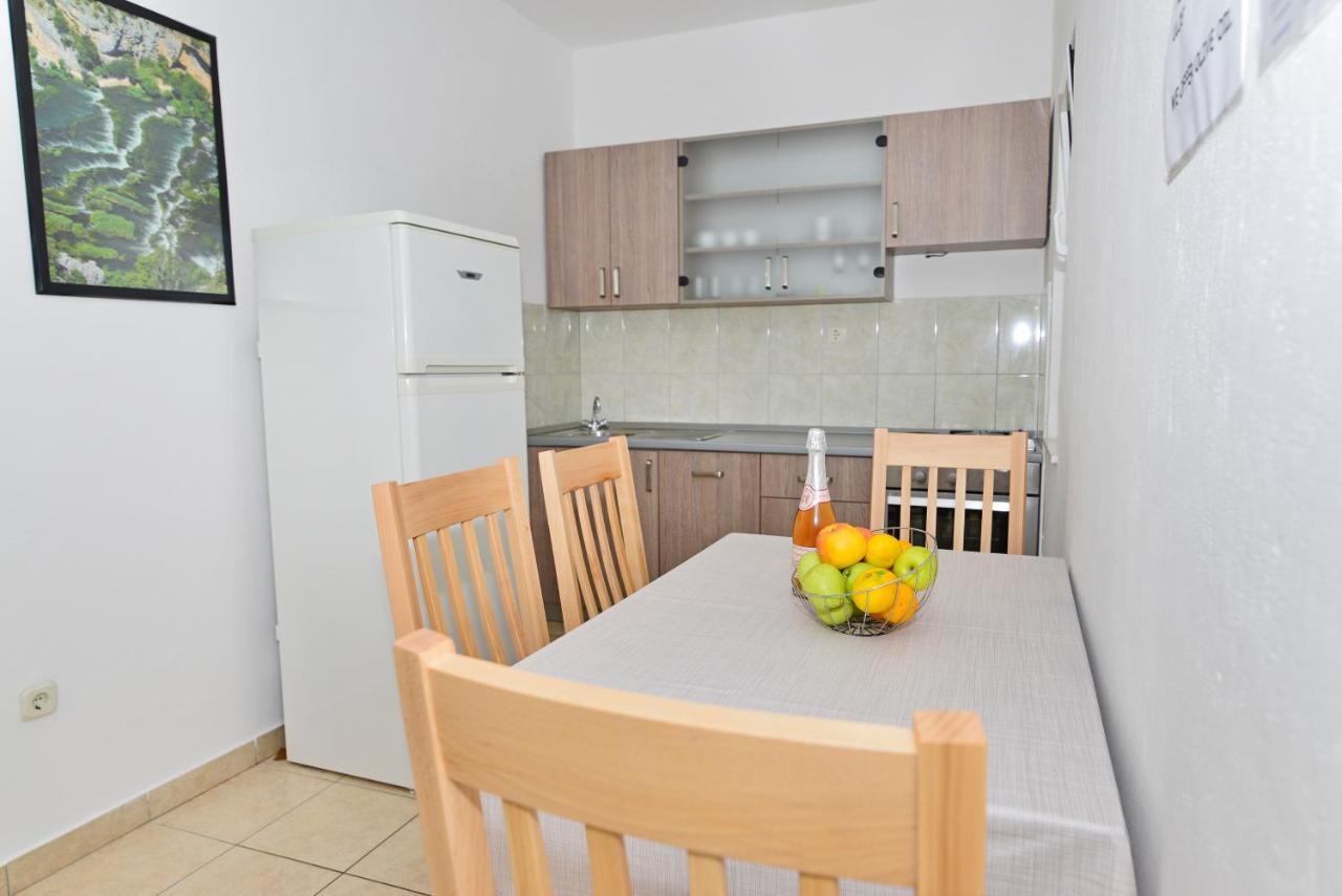 Apartments Martina Vodice Eksteriør billede