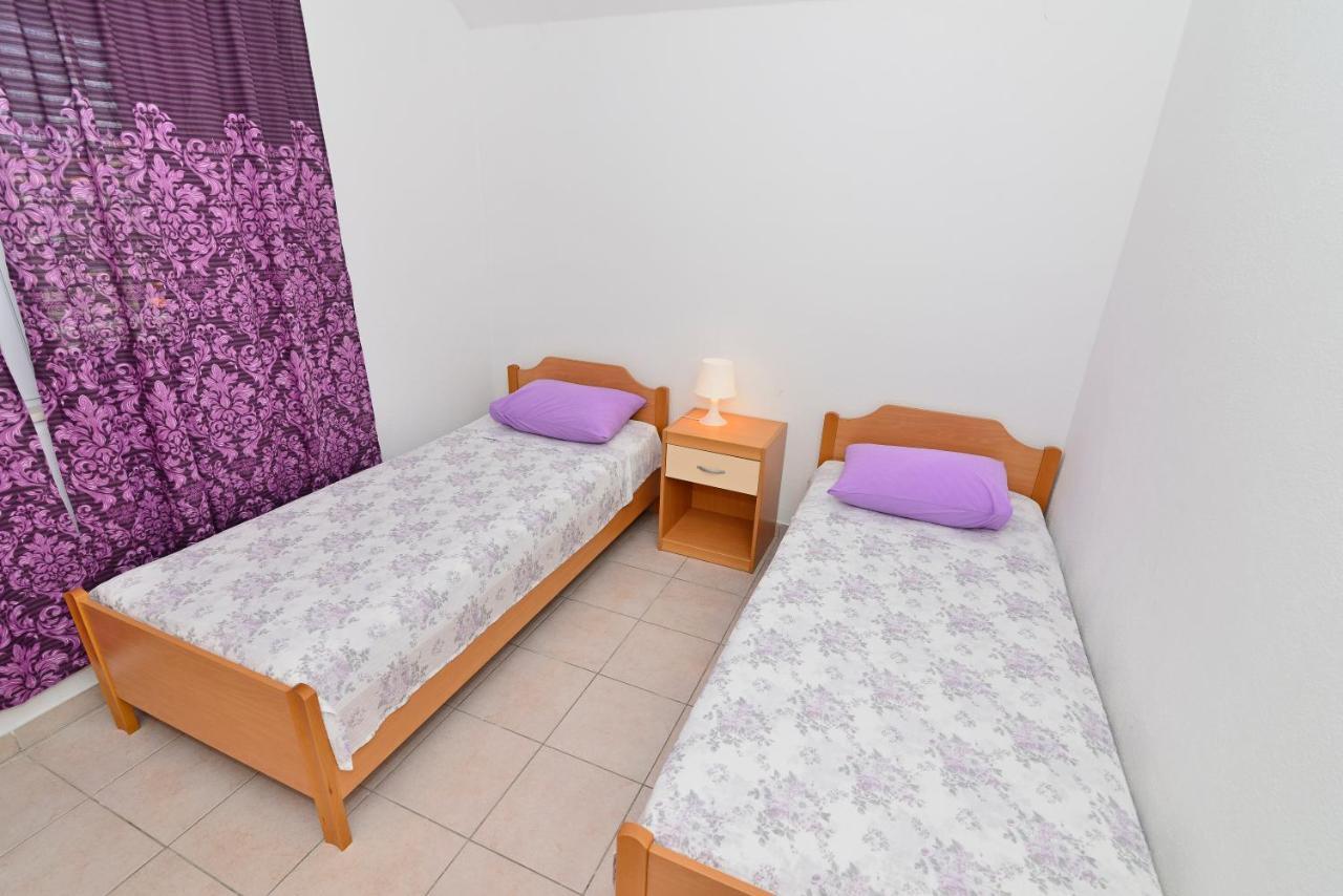 Apartments Martina Vodice Eksteriør billede